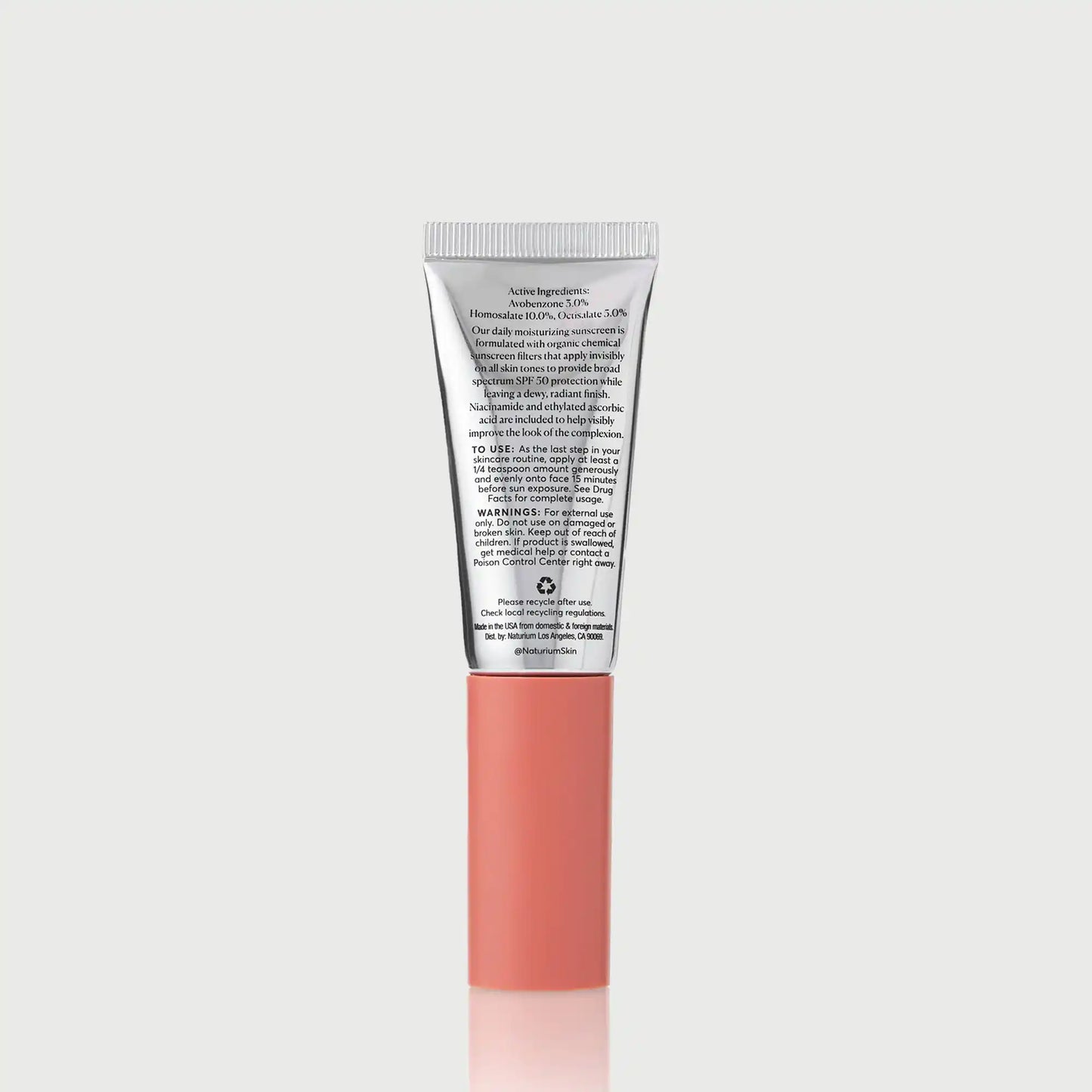 dew-glow-moisturizer-spf-50-travel-size-v9 NATR-10157_Dew-Glow-Moisturizer-SPF-50-Mini_back_capon_bonebkgd_d7cb9bbb-e294-42e2-8d5a-28c73c09b5b5.webp