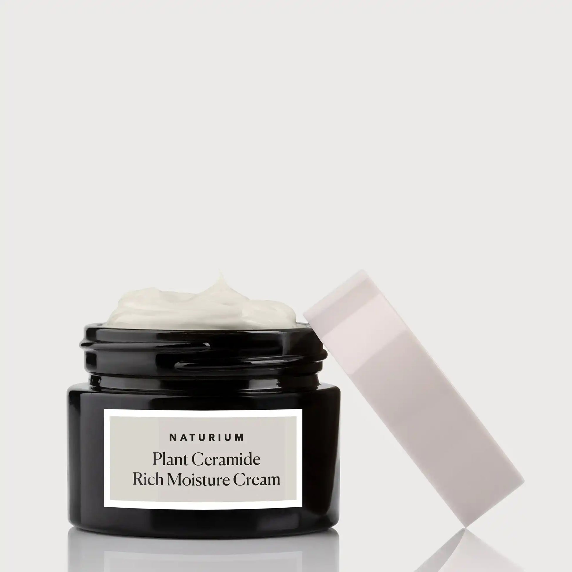 plant-ceramide-rich-moisture-cream-r8 NATR_Catalog_PCRM-Cream-CapOff.webp