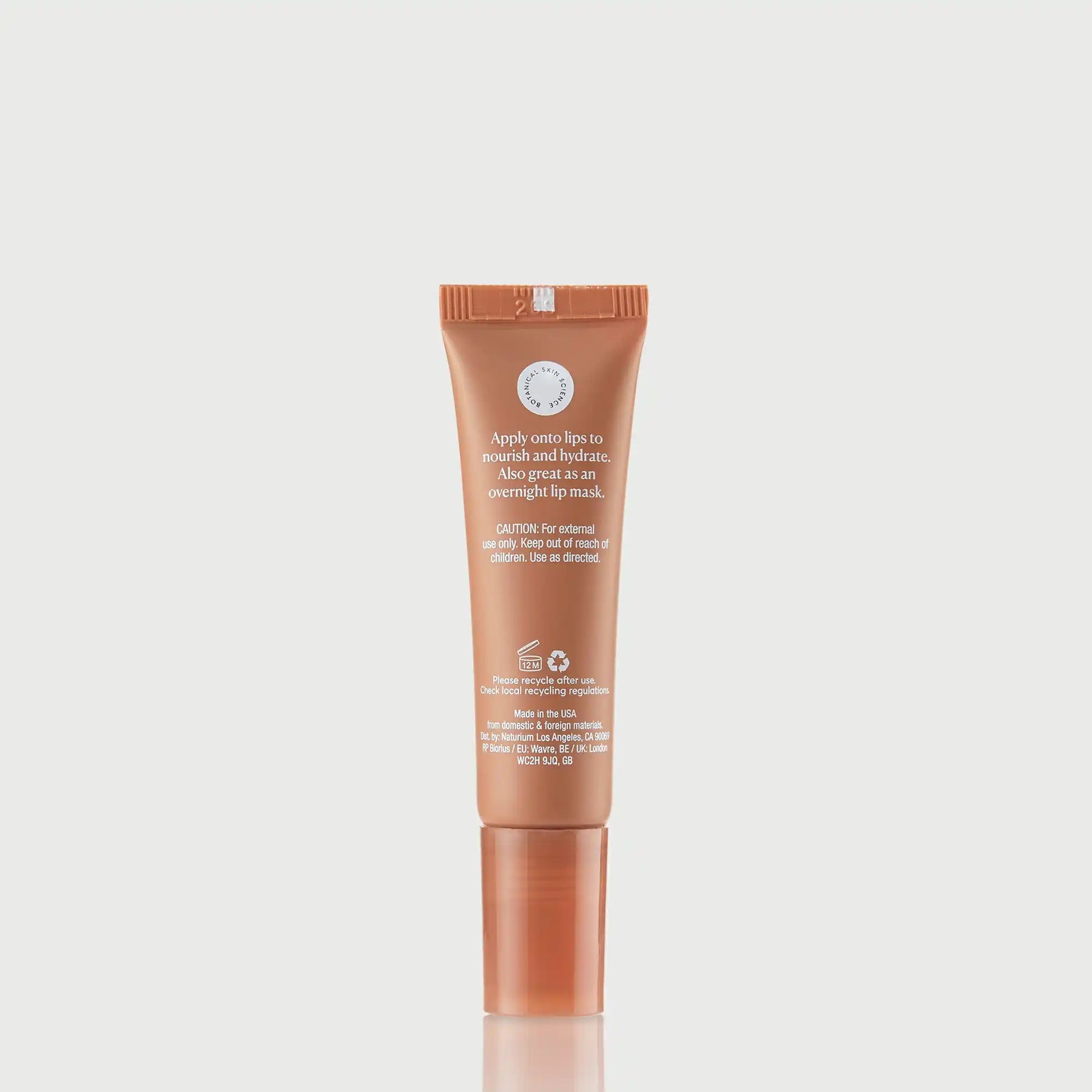 phyto-glow-lip-balm-chai-u2 PDP_phytoglow_chai_primary_capon_back.webp