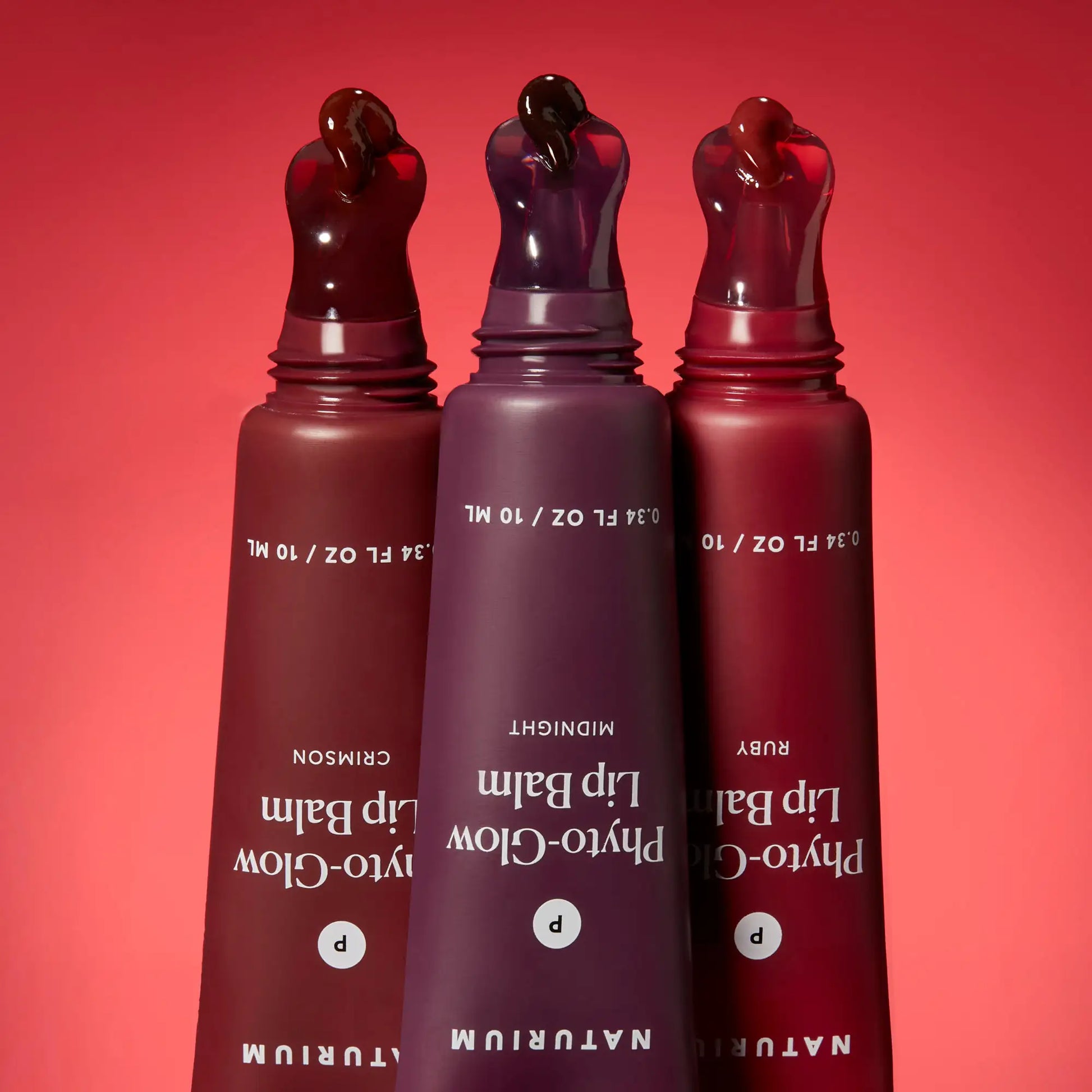 phyto-glow-lip-balm-ruby-o4 phytoglow-moody_6357-crop_1.webp