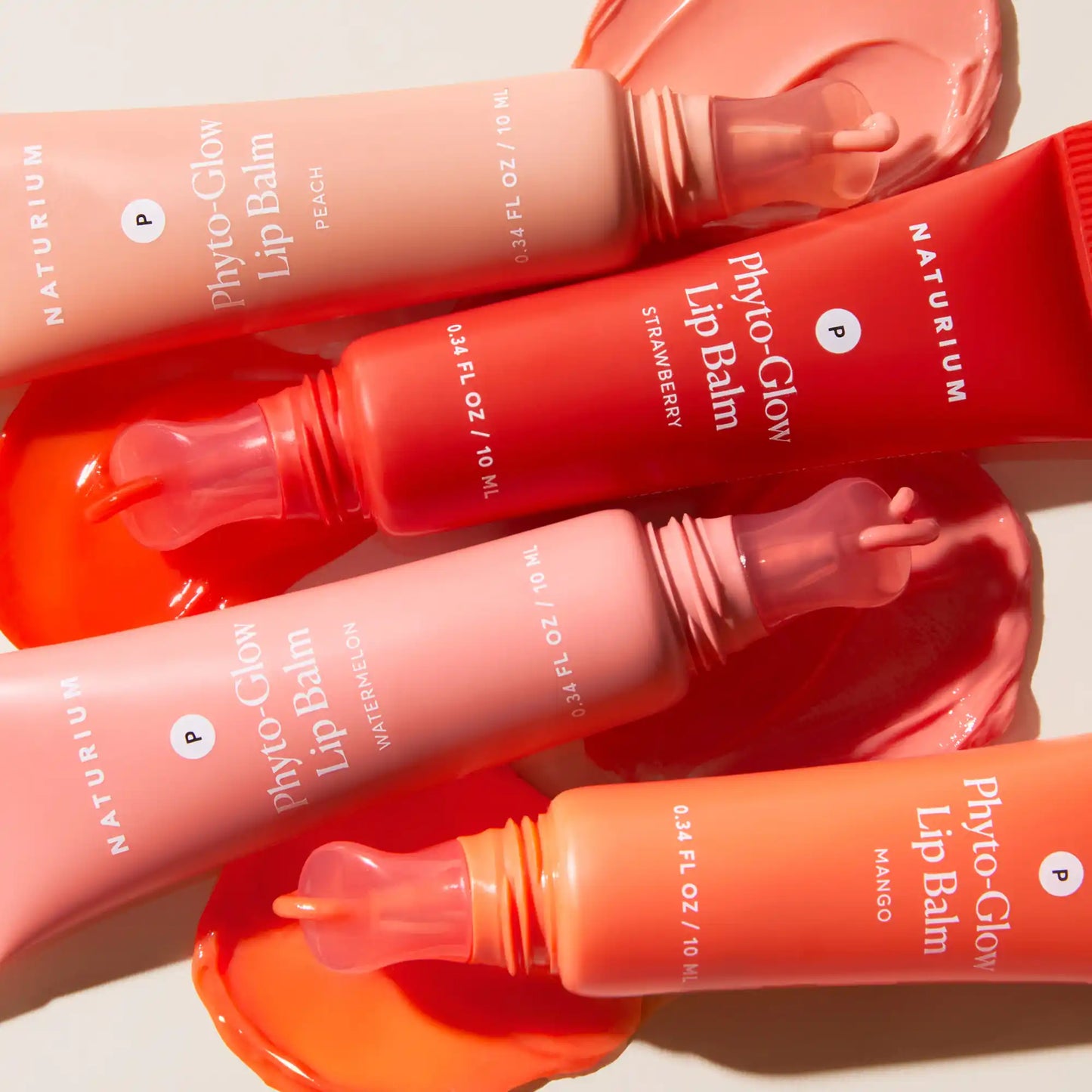 phyto-glow-lip-balm-peach-i8 phytoglow_1900-crop_14ee52d9-55d9-4d45-b6ca-b9f763835c86.webp